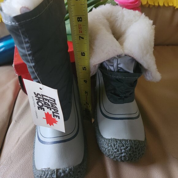 S12 New Lunars moon boots velcro closure furry removable lining crepe-like sole - Picture 2 of 6